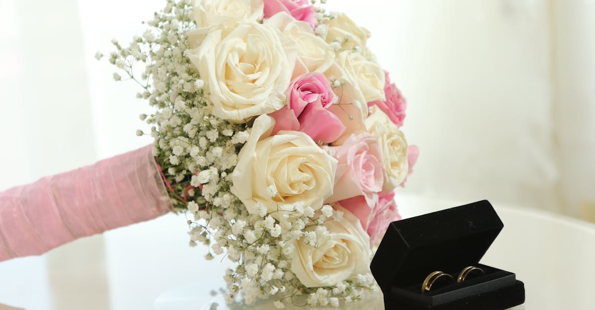 Elegant Flower Crown Designs for Gold Coast Weddings
