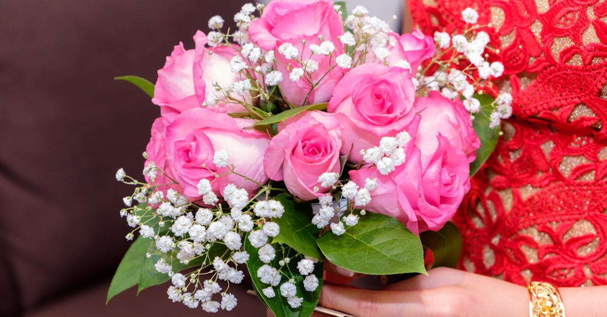 Incorporating Personal Touches in Your Bridal Bouquet Design