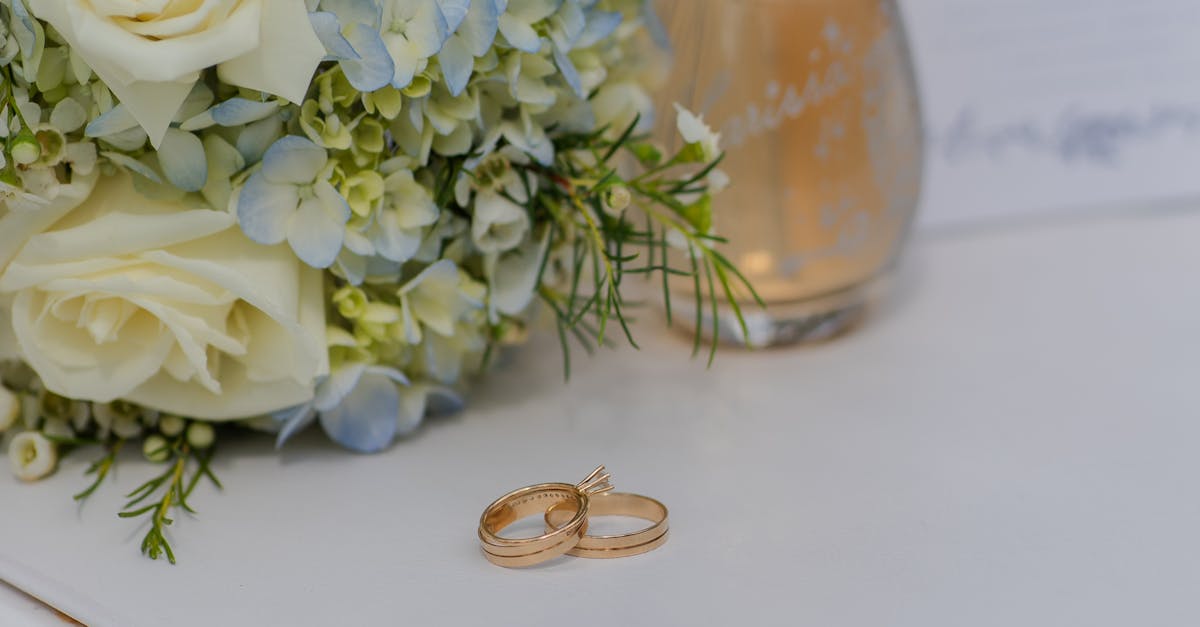 Timeless Designs for Wedding Boutonnieres