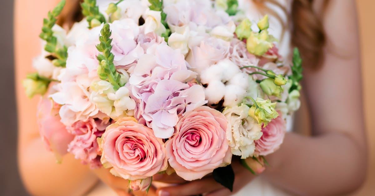 Transformative Centrepiece Ideas for Unique Wedding Themes
